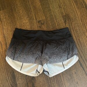 Lululemon shorts size 4